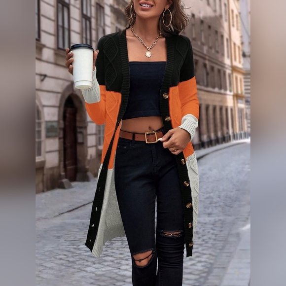 Color Block Dual Pocket Button Front Cardigan - Picture 3 of 4